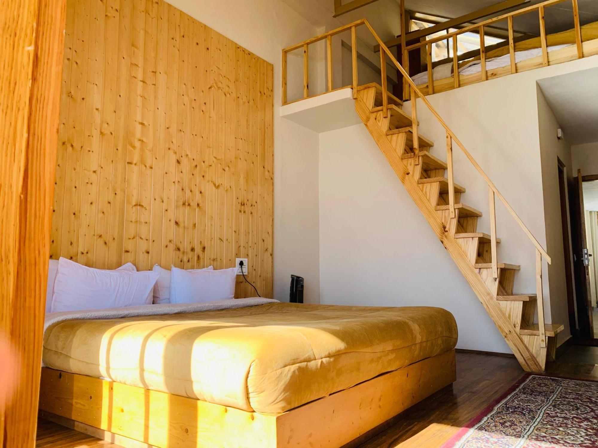Hotel The Bulevar - Whispering Willows Sissu Exterior foto